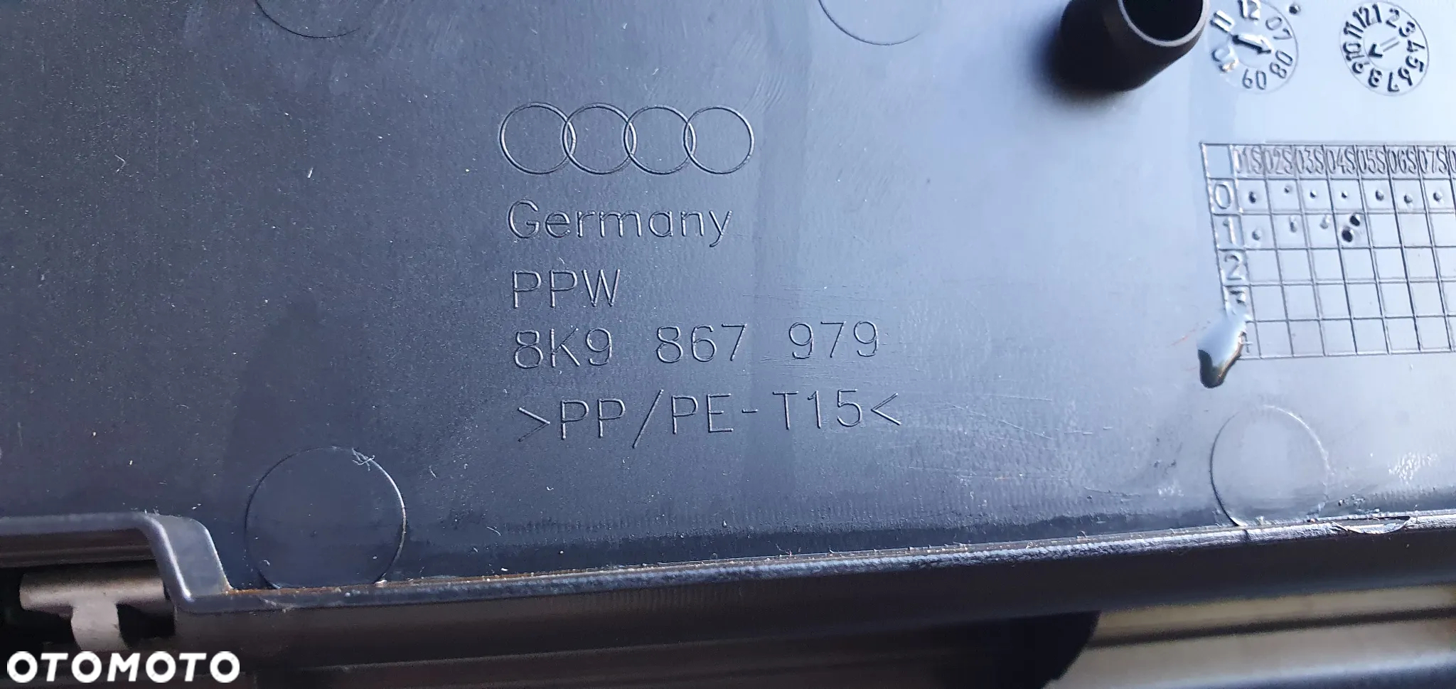 Tapicerka osłona klapy bagażnika Audi A4 B8 8K9867979 - 9