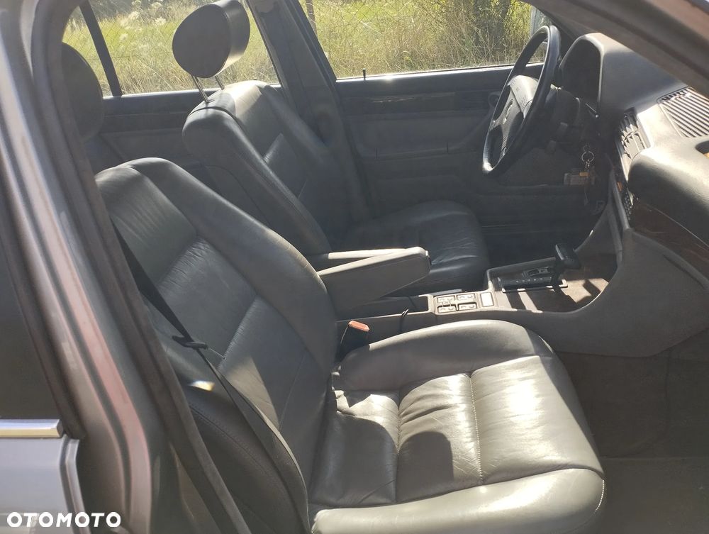 BMW Seria 7 750i - 14
