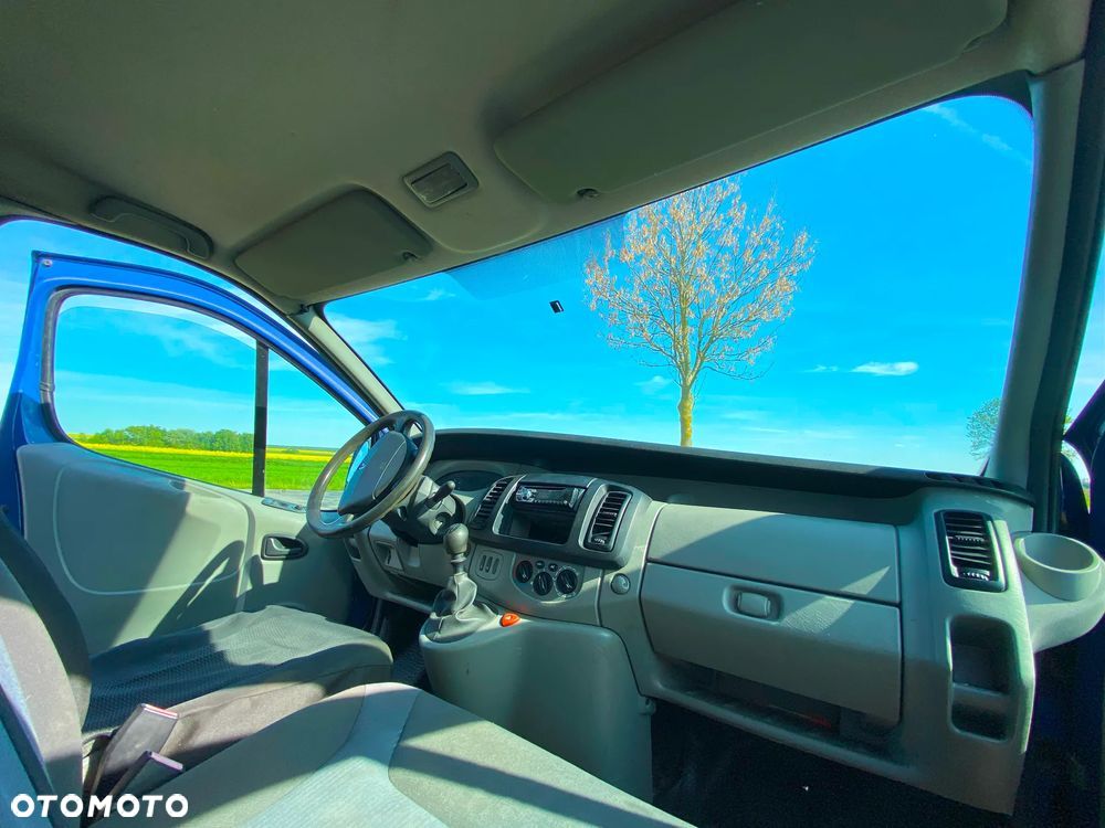 Renault TRAFIC - 15