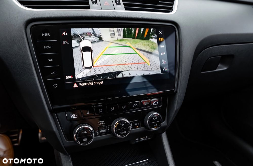 Skoda Octavia 2.0 TSI DSG RS 230 - 10