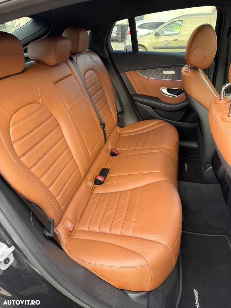 Mercedes-Benz GLC Coupe 300 e 4MATIC - 19
