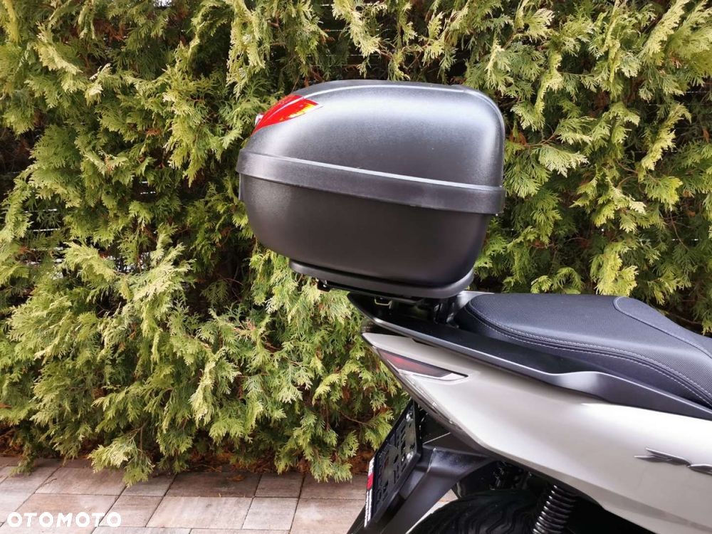 Honda PCX - 13