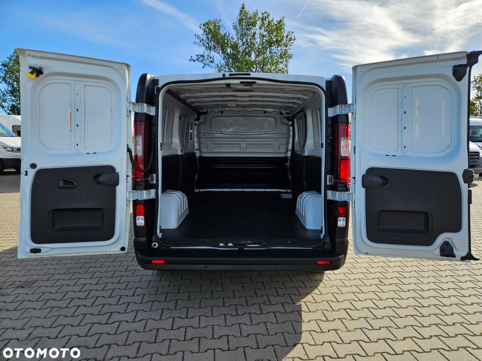Renault Trafic L2H1 *54999zł NETTO* 1.6dCi/120KM - 13