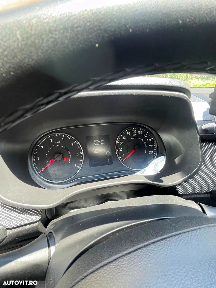 Dacia Logan ECO-G 100 MT5 Expression - 1