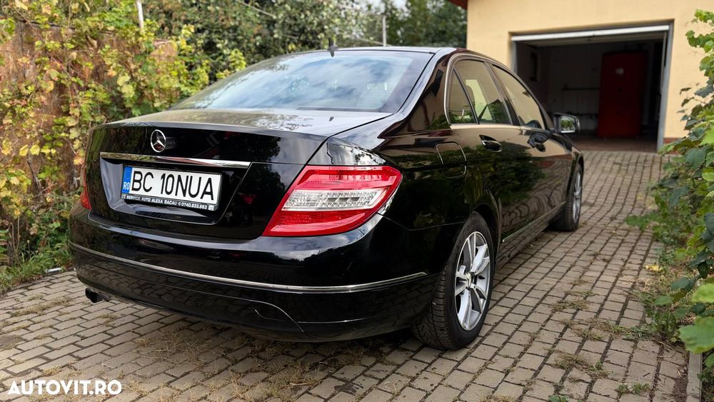 Mercedes-Benz C - 4