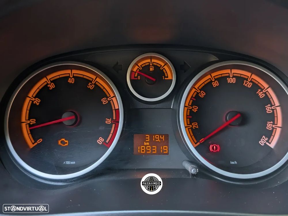 Opel Corsa 1.2 Enjoy - 11