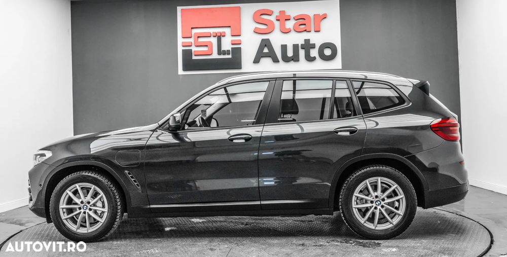 BMW X3 xDrive30e AT PHEV - 10