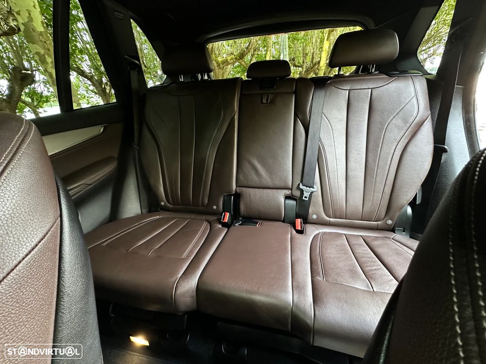 BMW X5 25 d sDrive Comfort 7L - 24