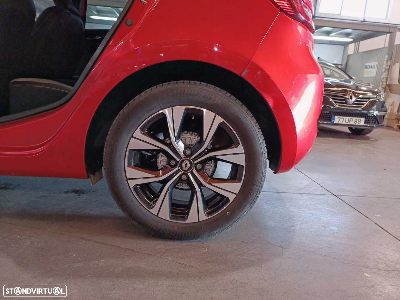 Renault Clio 1.0 TCe Limited - 11