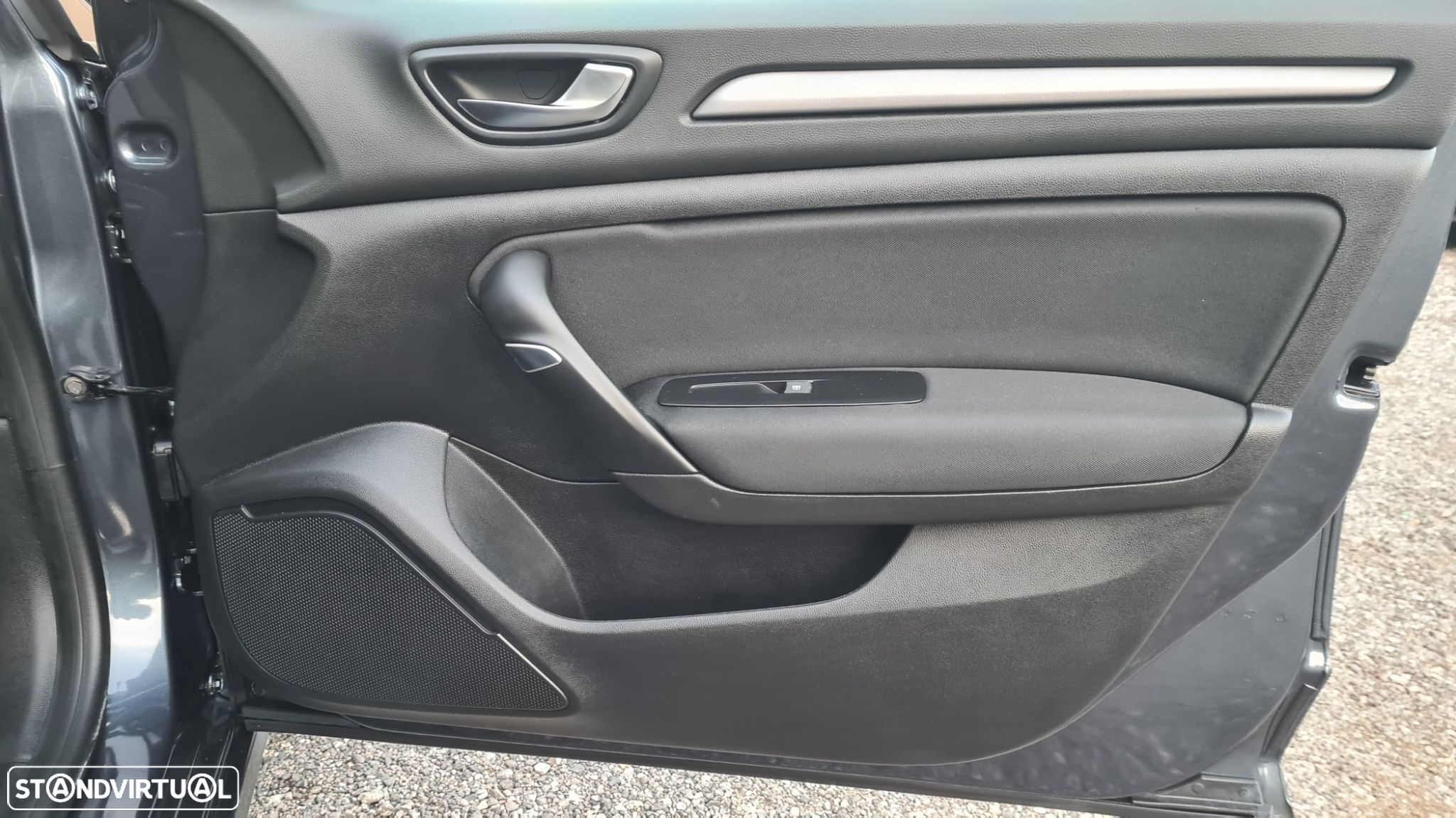 Renault Mégane 1.5 Blue dCi Intens EDC - 37
