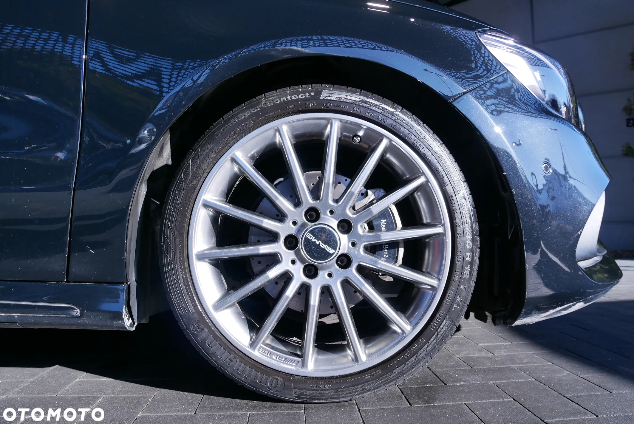 Mercedes-Benz Klasa A 180 AMG Line - 34