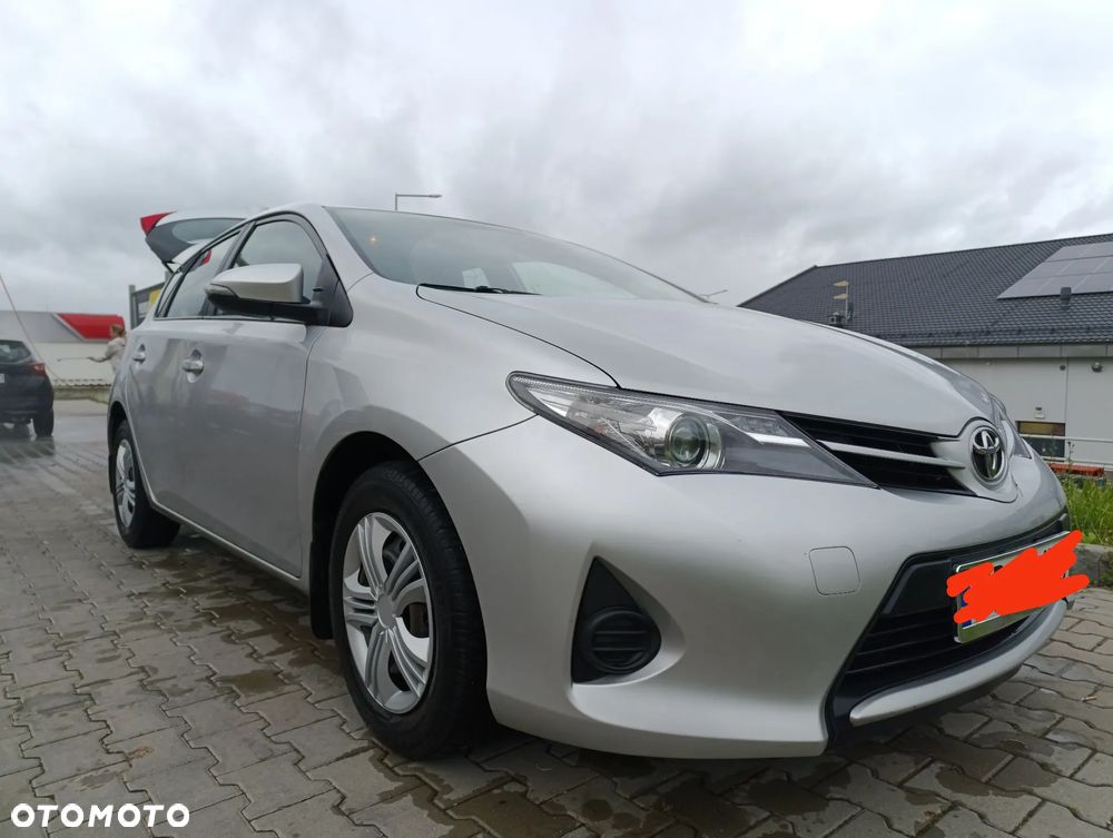 Toyota Auris 1.6 Active - 1