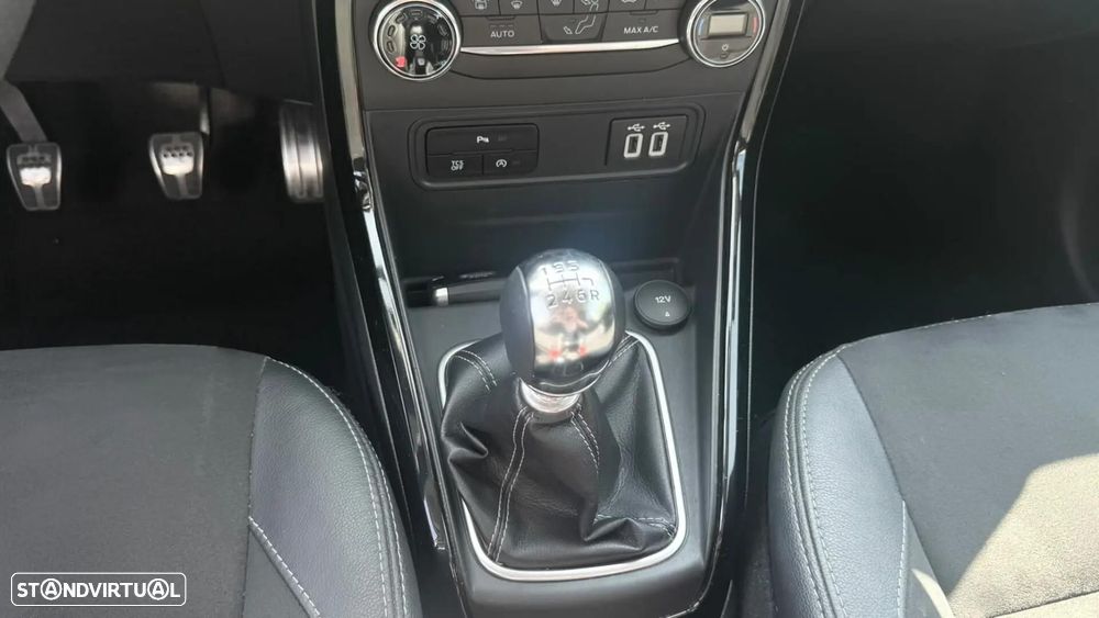 Ford EcoSport 1.0 EcoBoost ST-Line Plus - 13
