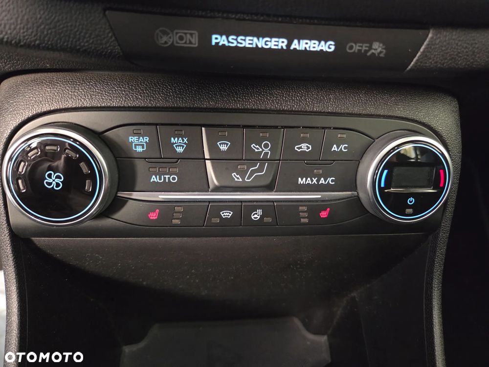 Ford Fiesta 1.0 EcoBoost Titanium - 8