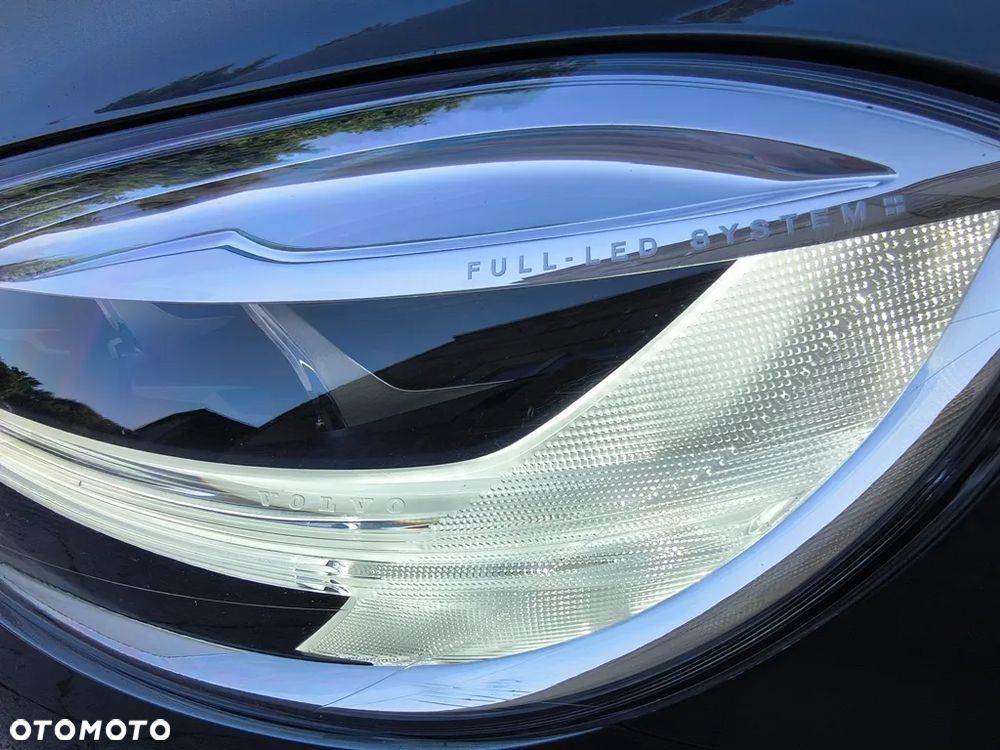 Volvo V40 T2 Linje Svart - 22