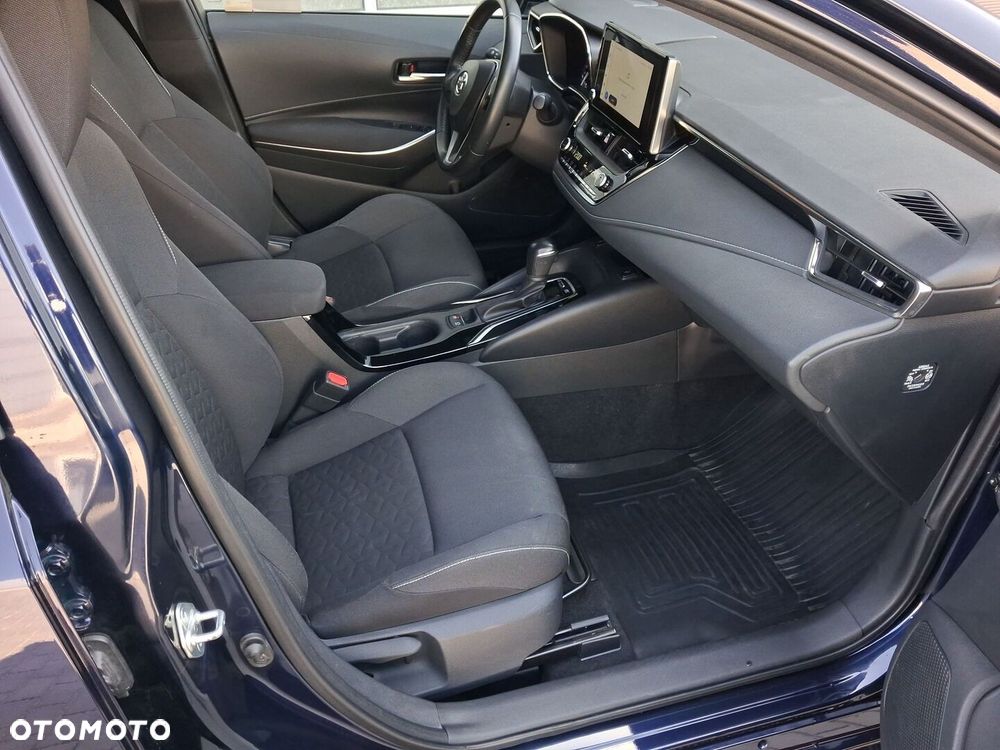 Toyota Corolla 1.8 Hybrid Comfort - 11