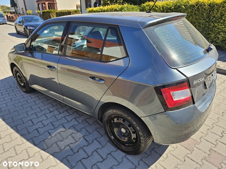 Skoda Fabia - 5
