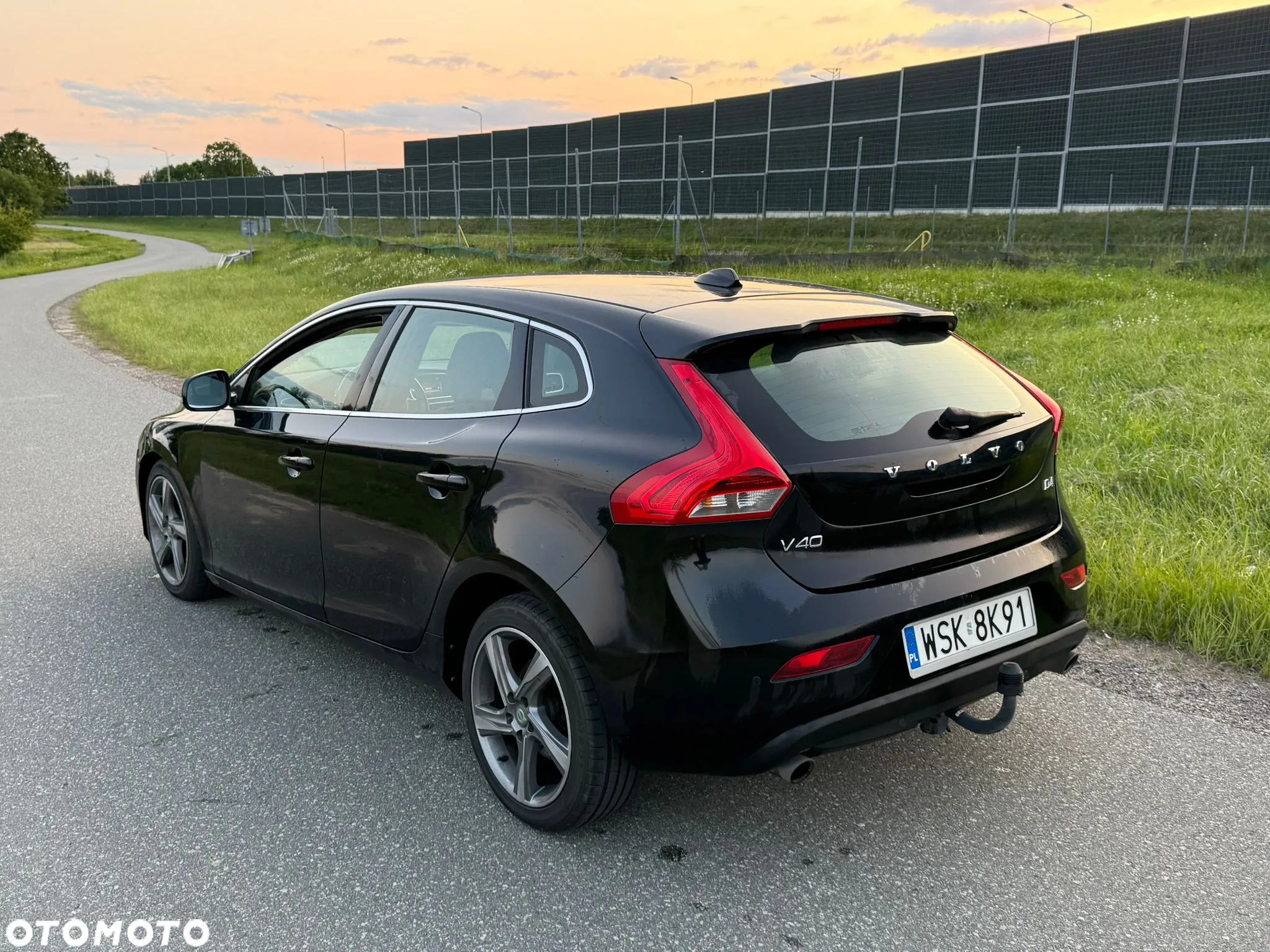 Volvo V40 D4 Drive-E Momentum - 11