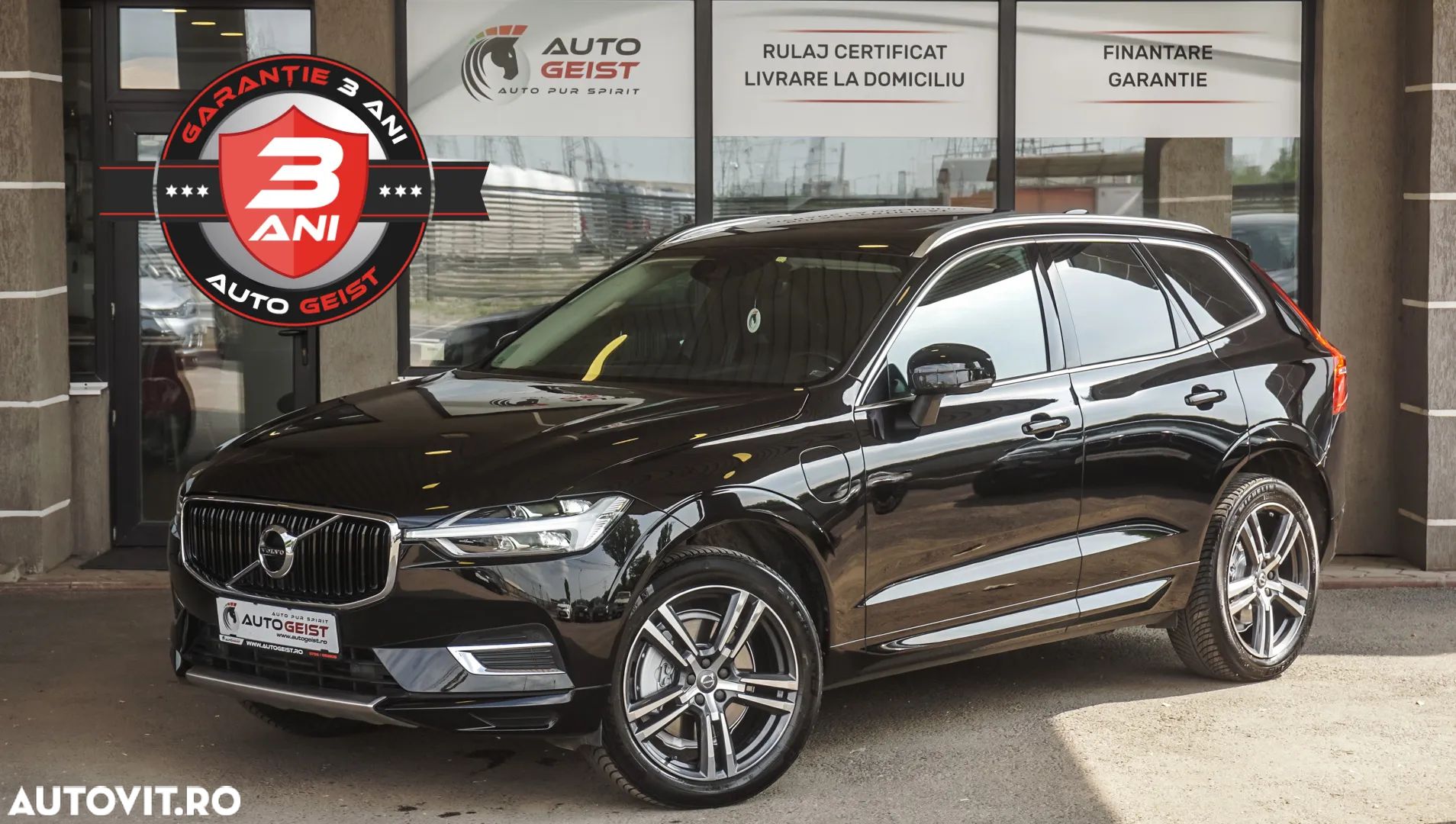 Volvo XC 60 T8 Twin Engine AWD Momentum - 1