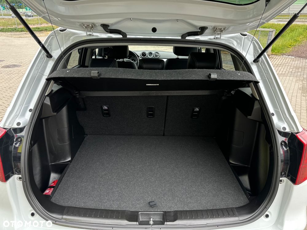 Suzuki Vitara 1.4 Boosterjet SHVS Premium 2WD - 21
