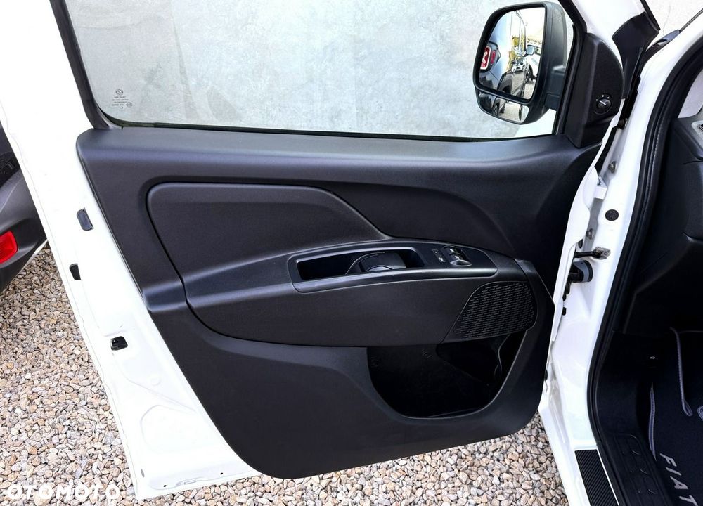 Fiat Doblo - 17