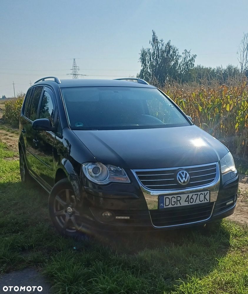 Volkswagen Touran - 2