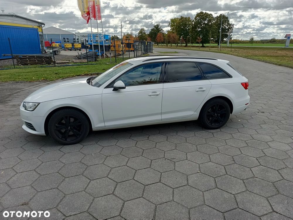 Audi A4 Avant - 6