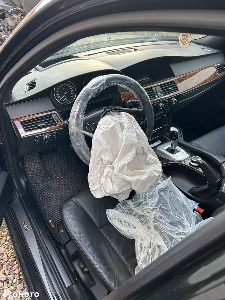BMW Seria 5 - 8