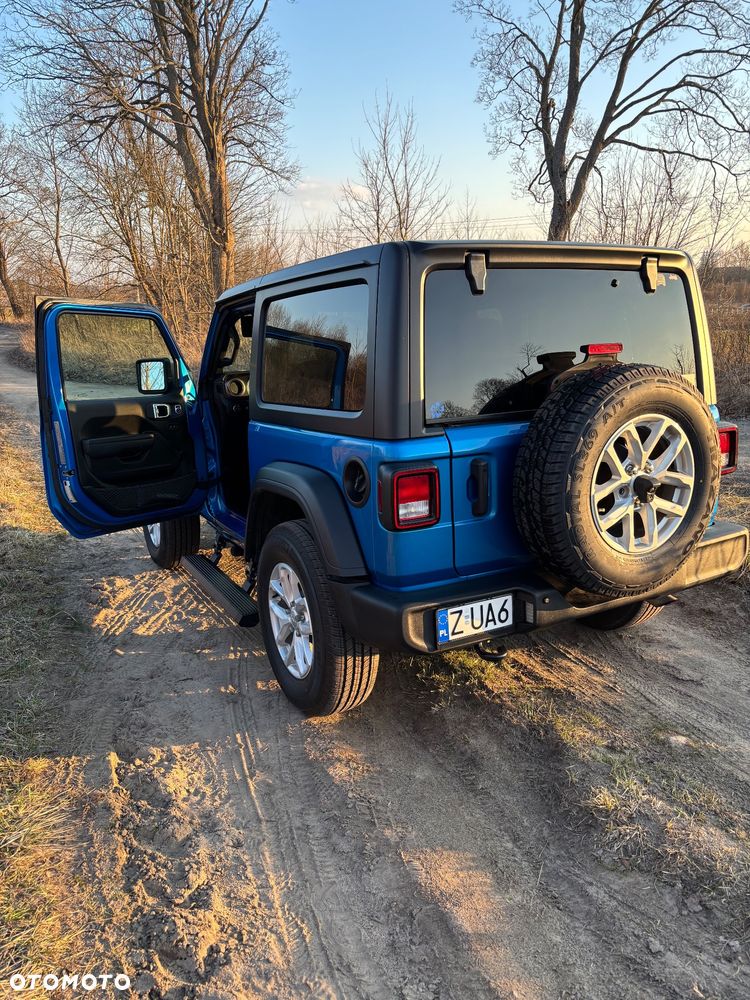 Jeep Wrangler - 6