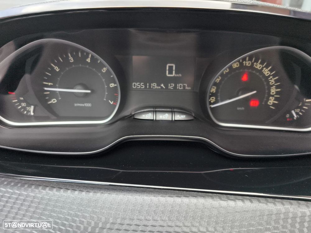 Peugeot 2008 1.2 PureTech Style - 14