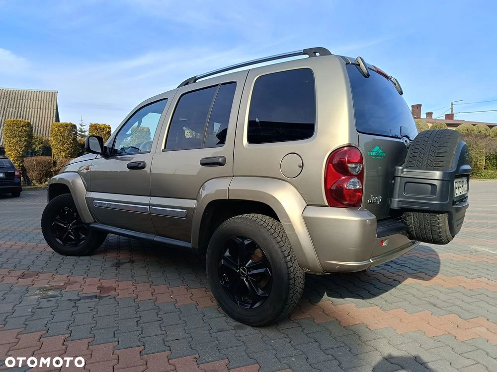 Jeep Cherokee 2.8 CRD Limited - 3