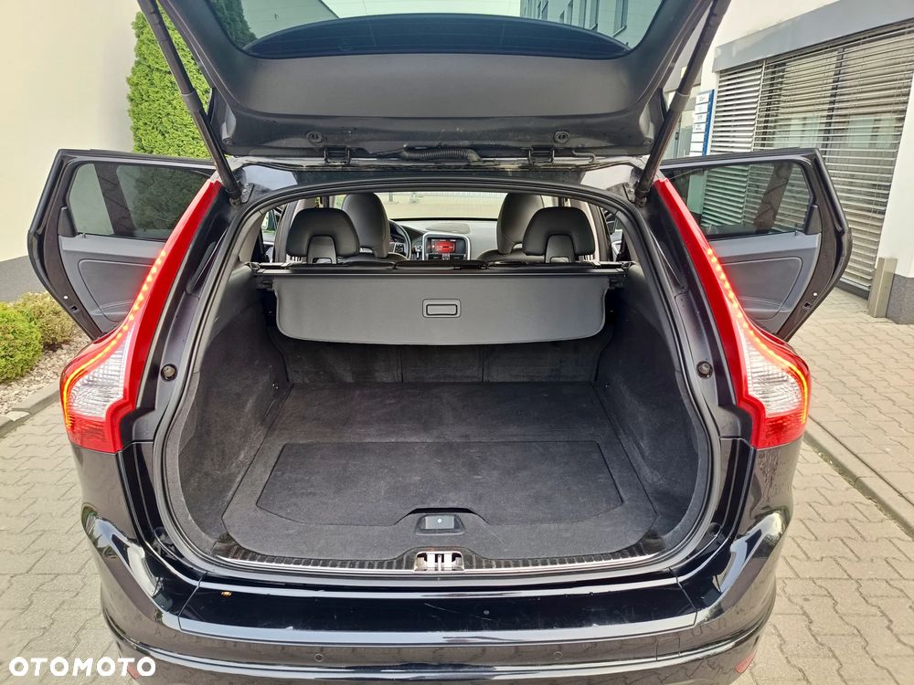 Volvo XC 60 D4 Summum - 21