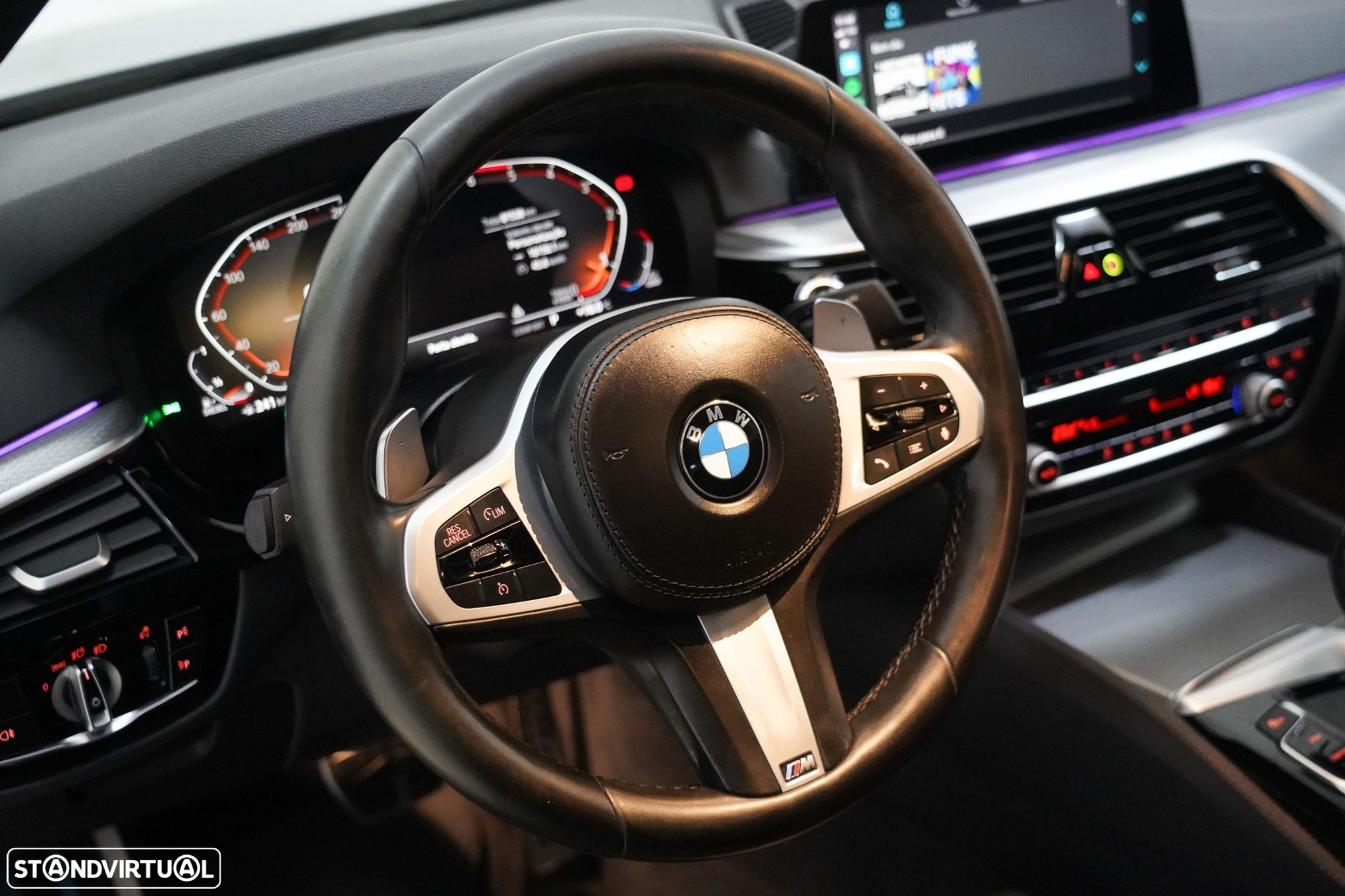 BMW 520 d Pack M Auto - 8