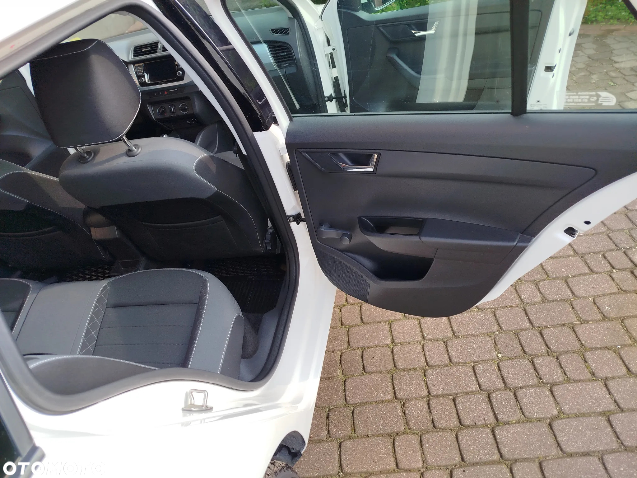 Skoda Fabia 1.0 TSI Ambition - 15