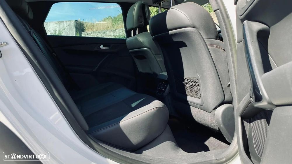 Peugeot 508 RXH 2.0 HDi Hybrid4 2-Tronic 104g - 23