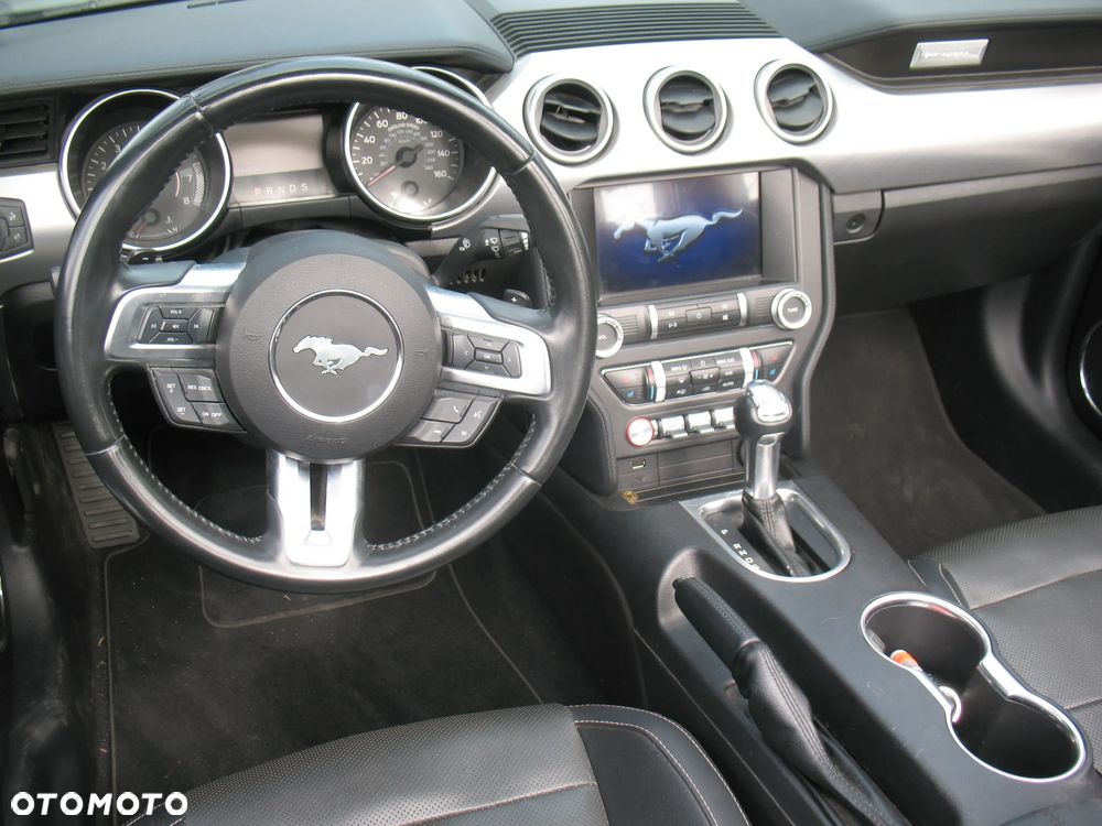 Ford Mustang 2.3 EcoBoost - 14