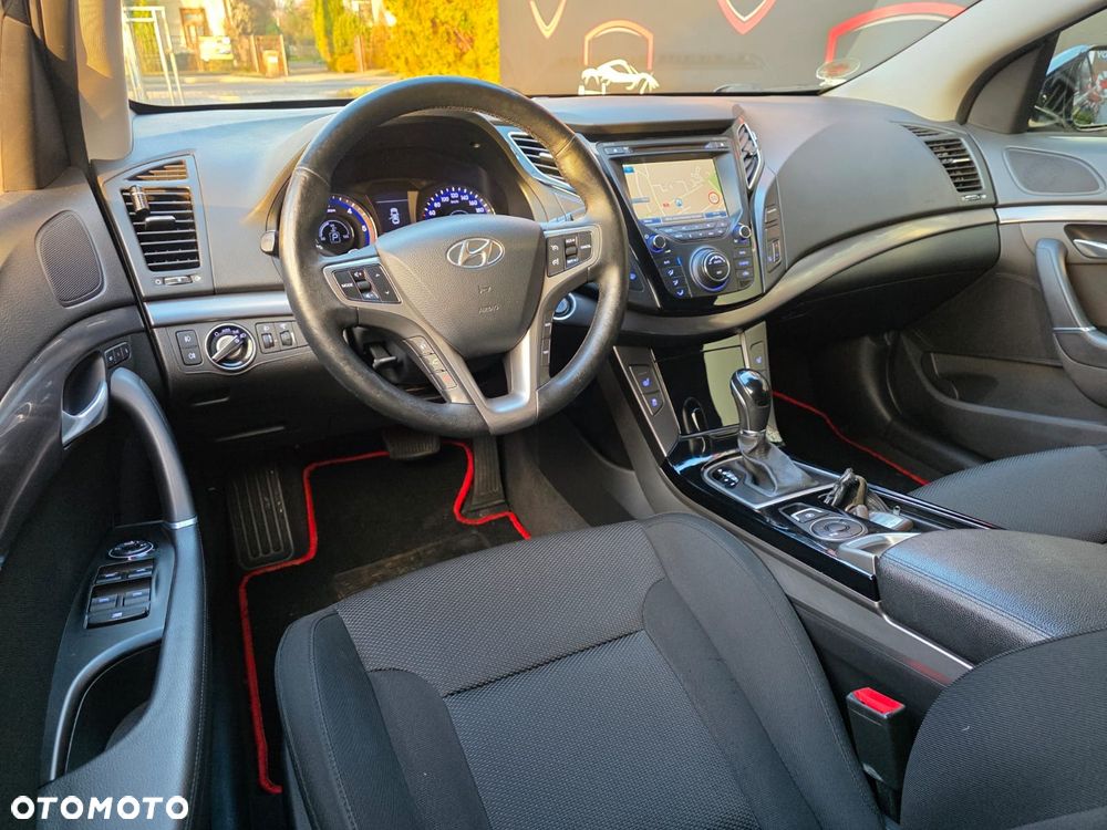Hyundai i40 - 12