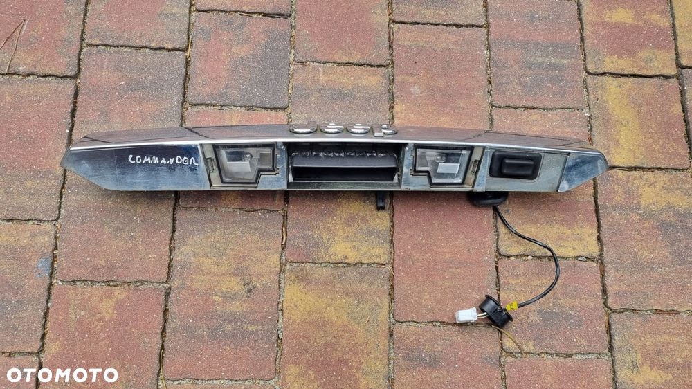 blenda klapy bagaznika jeep commander - 2