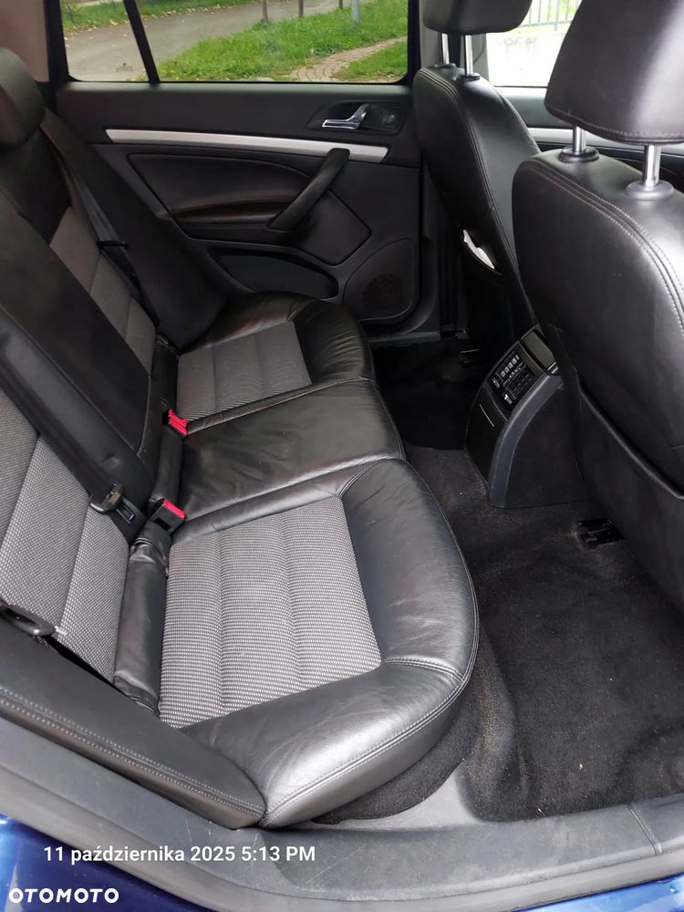 Skoda Octavia 1.6 Elegance - 9