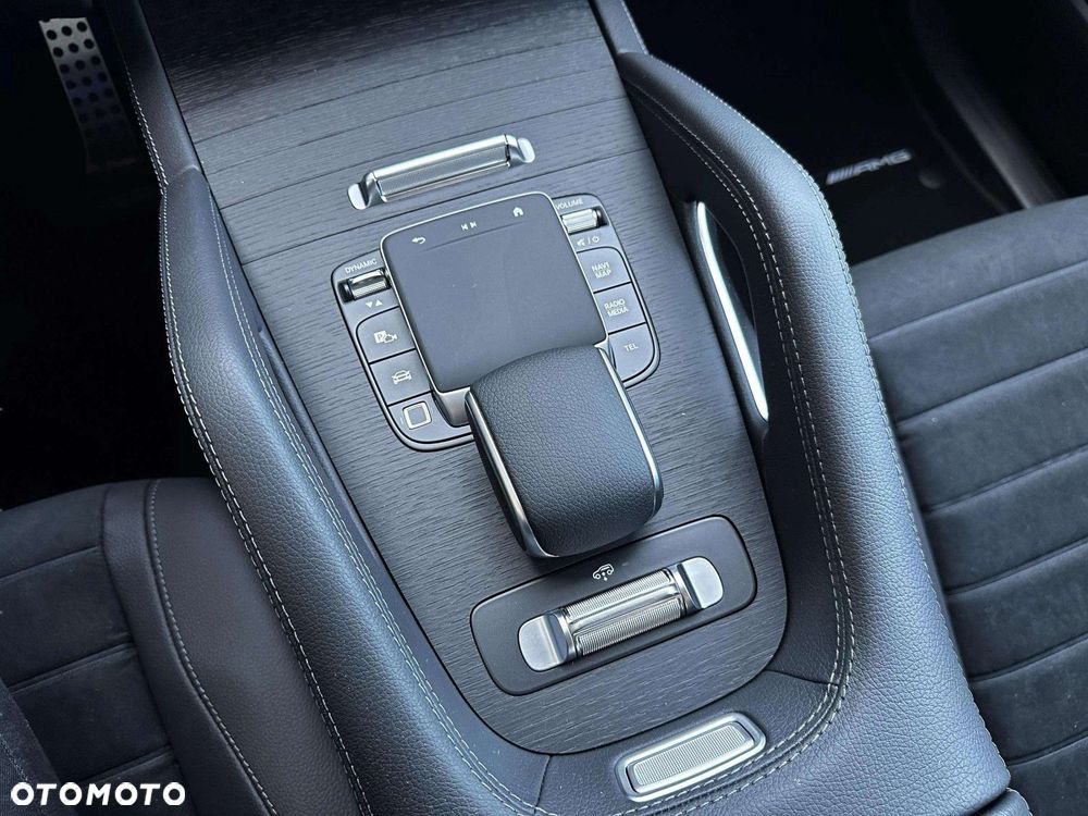 Mercedes-Benz GLE - 18