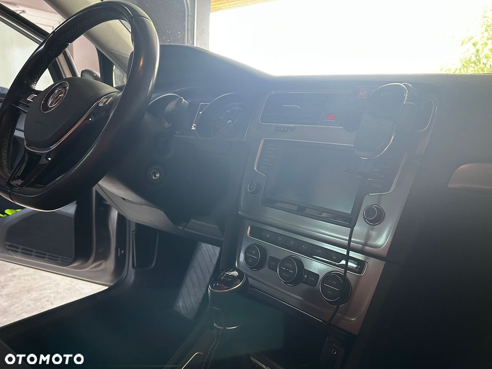 Volkswagen Golf 1.6 TDI BlueMotion Trendline - 7