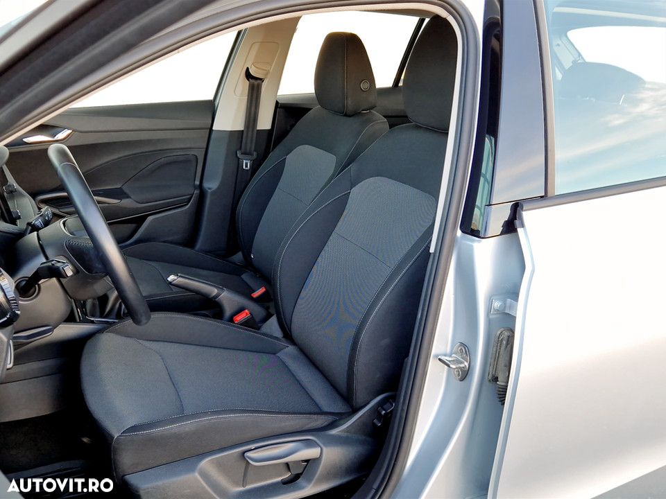 Skoda Fabia 1.0 TSI 95 CP Selection - 10