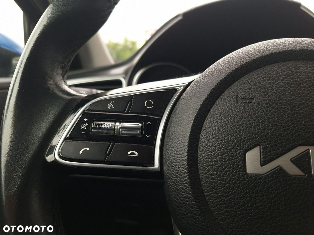 Kia XCeed 1.5 T-GDI M - 12