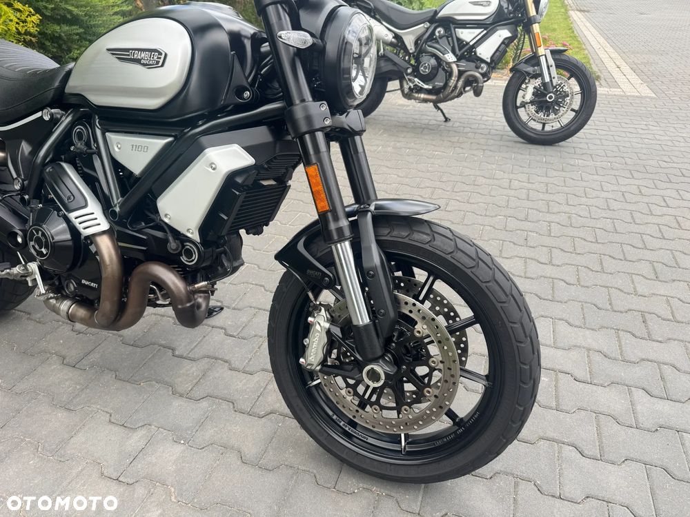 Ducati Scrambler - 18