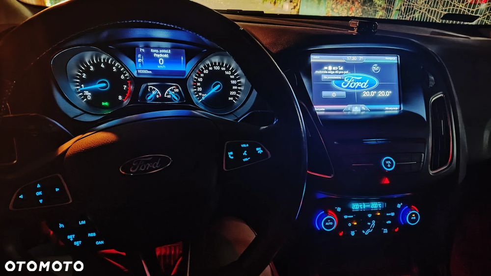 Ford Focus 1.0 EcoBoost Titanium ASS - 5