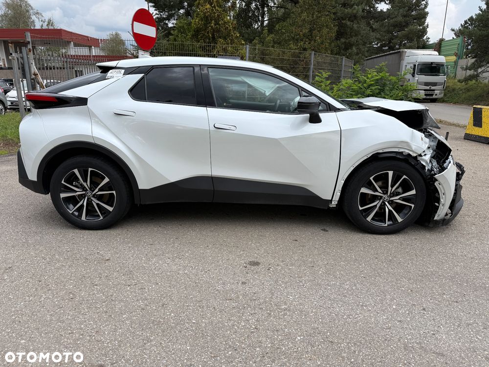 Toyota C-HR - 3