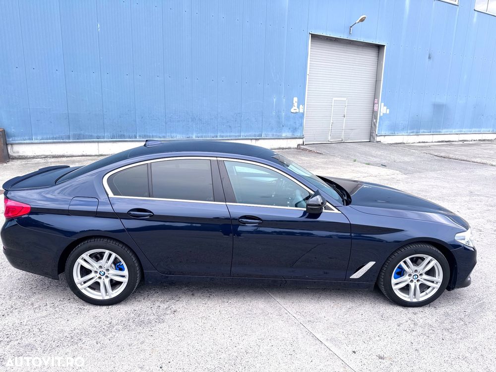 BMW Seria 5 520i AT - 2