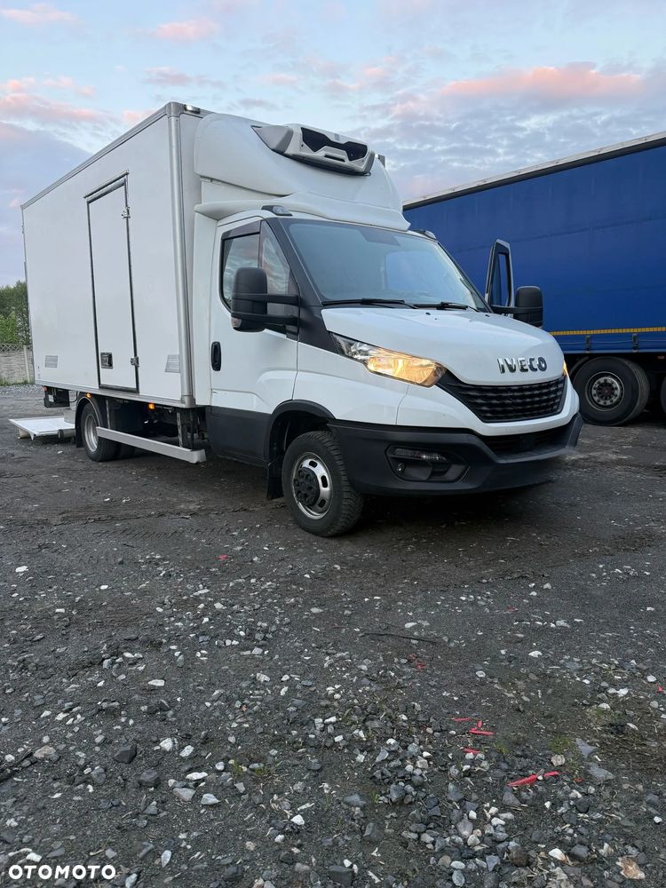 Iveco Daily 50C16 | 3.0 | Bliźniak 8 EP | pełen serwis | Winda | Zasilanie zewnętrzne | - 2