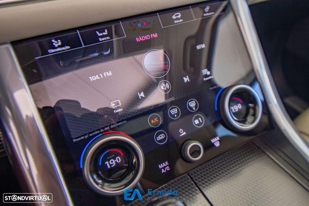 Land Rover Range Rover Sport - 33