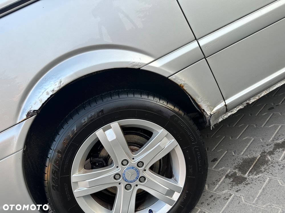 Mercedes-Benz Viano - 6